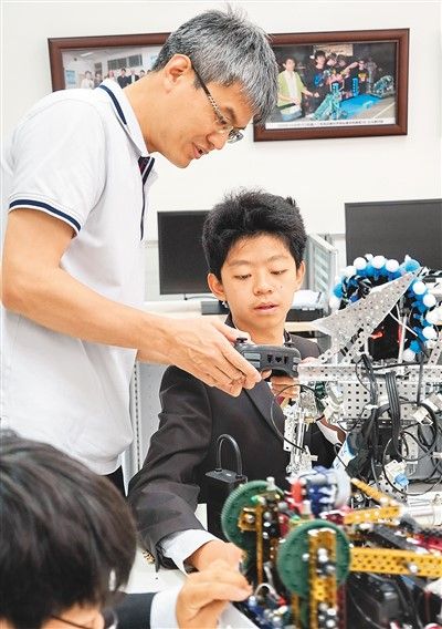 以人工智能赋能教学