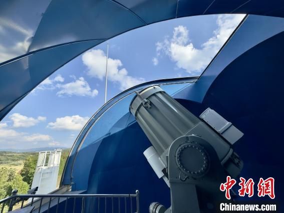 中国首次实现地月空间卫星激光测距